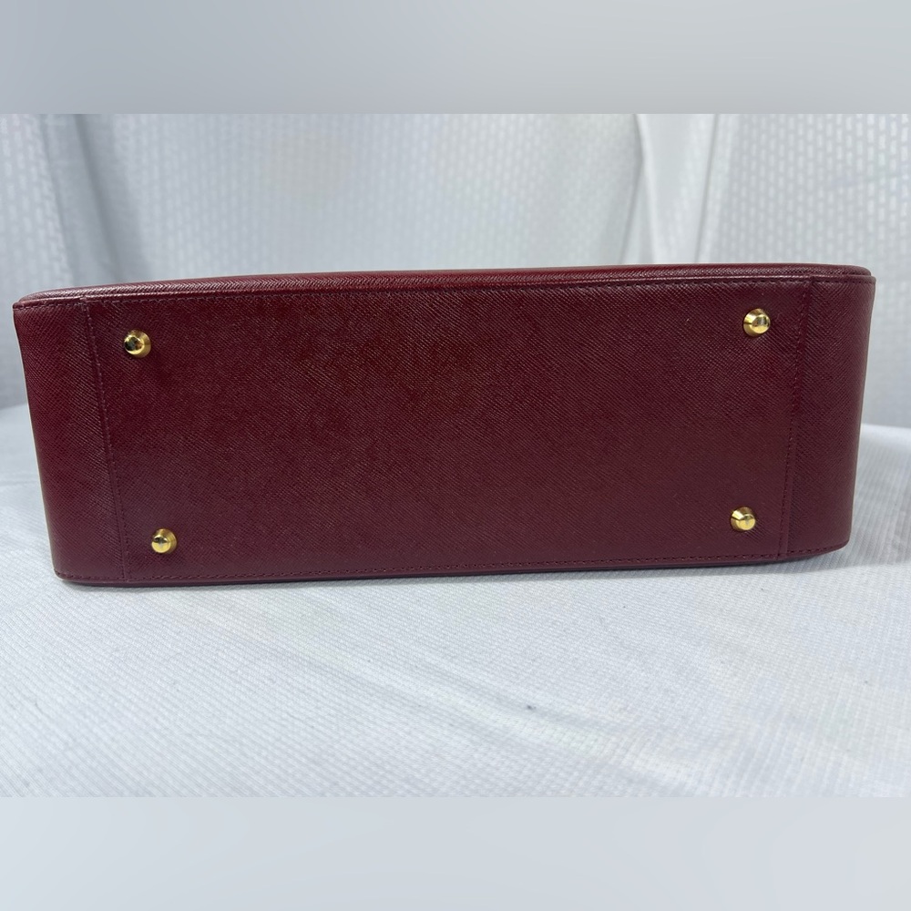 Burberry London Burgundy Saffiano Leather Satchel Re-Lined Authentic - Picture 7 of 16